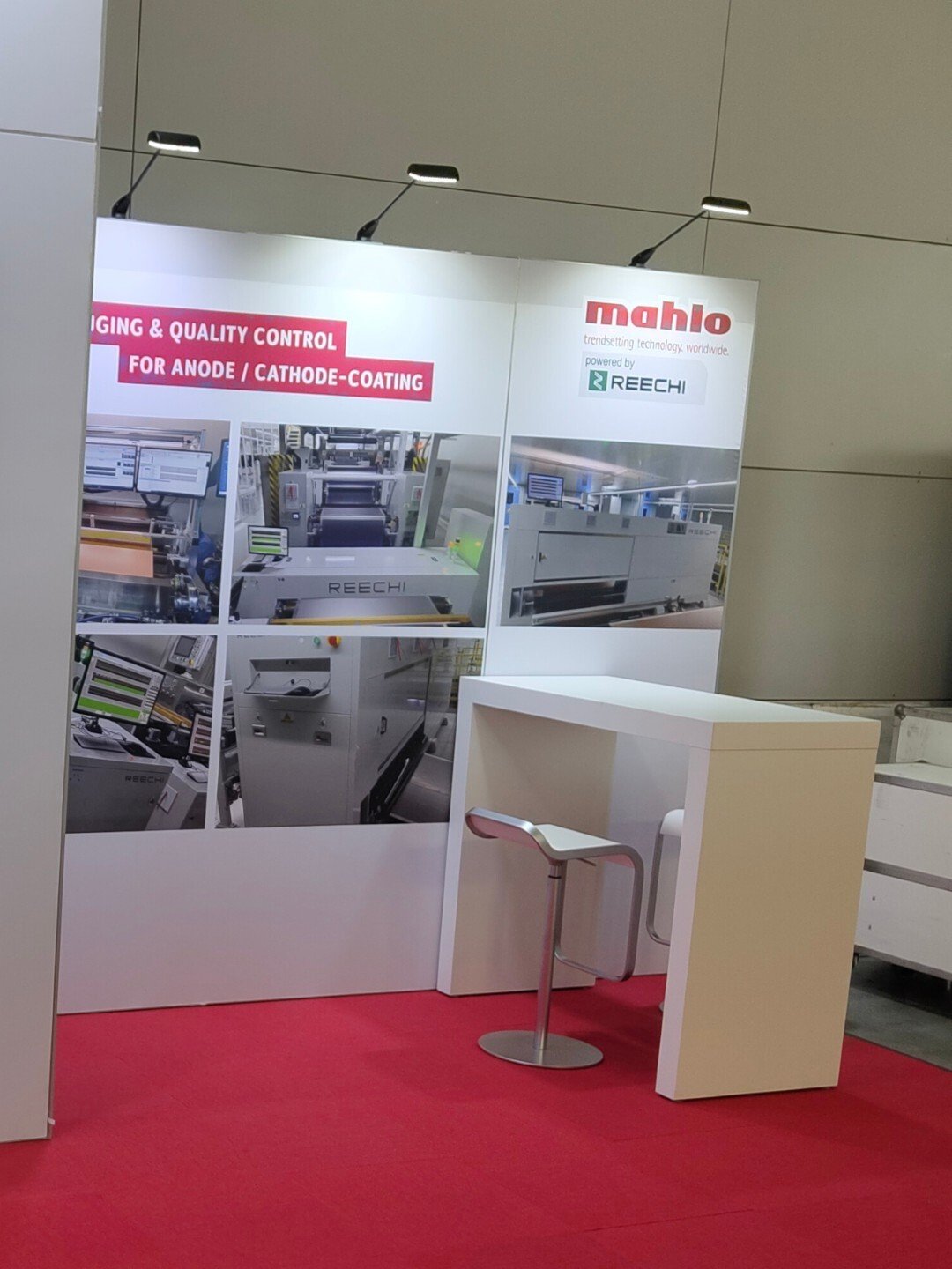Modular graphics for exhibition stands
