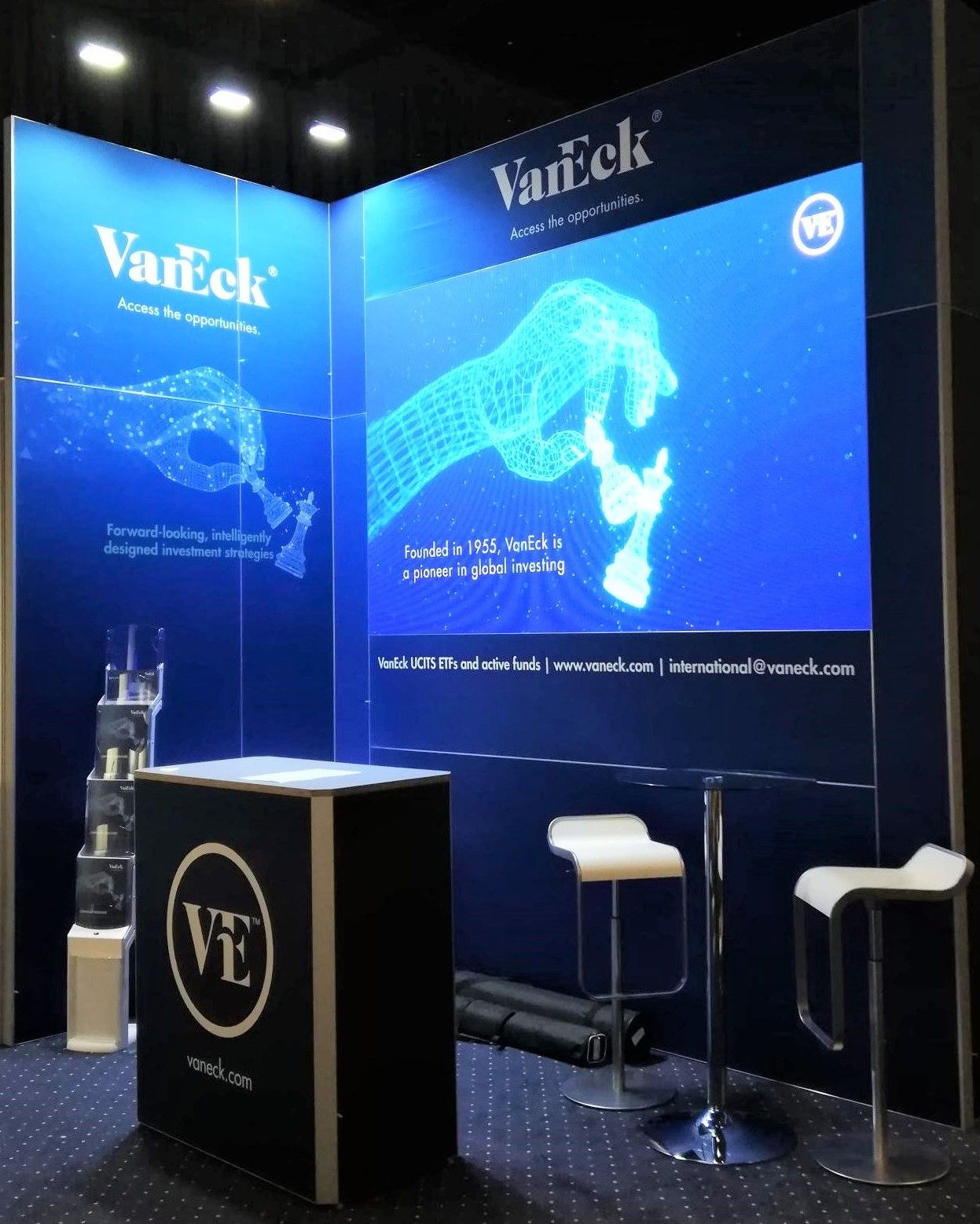 VanEck1