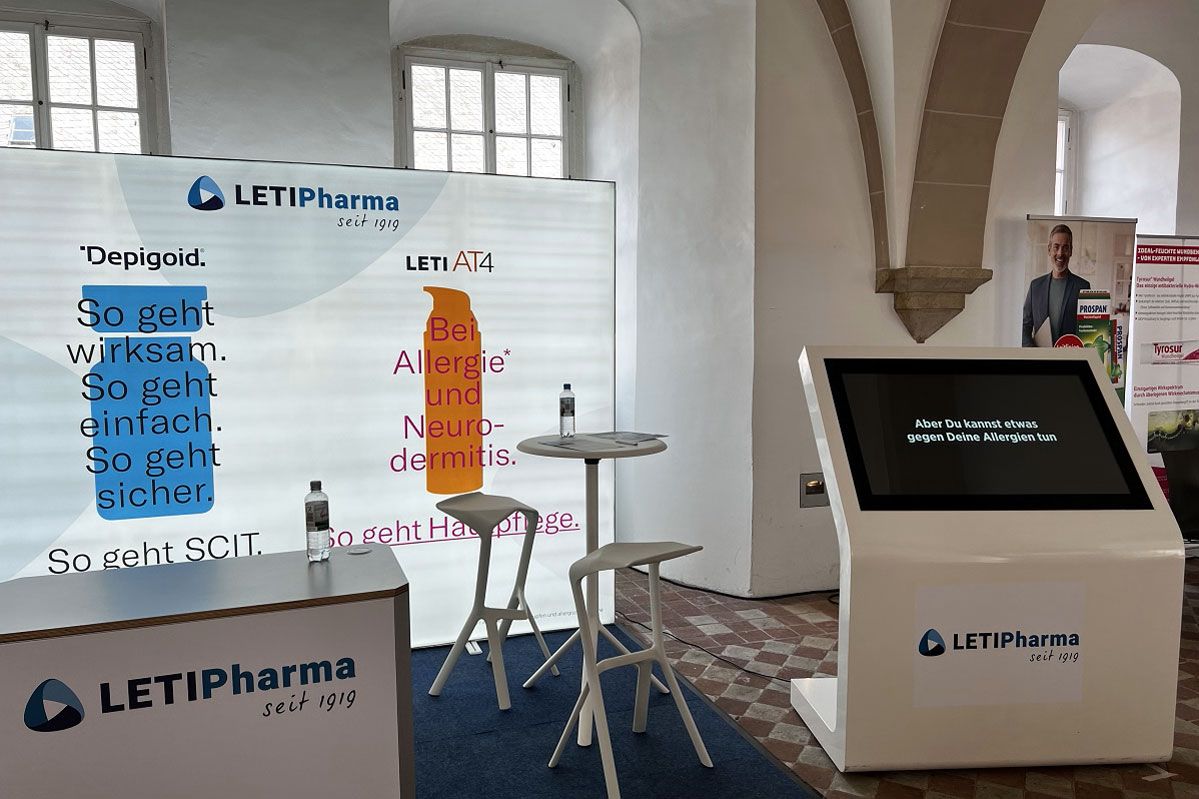 Mobiler Messestand für Kongresse von Leti Pharma