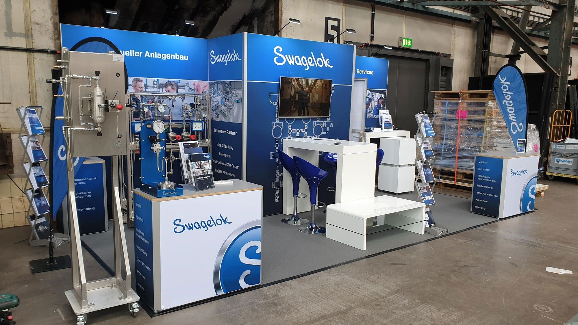 exhibition stand for swagelok